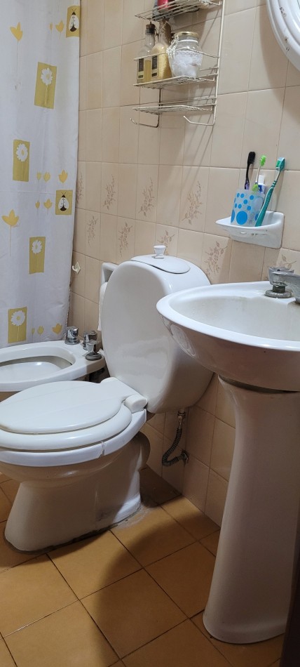 Casa en Venta Funes  2 Dormitorios - 2 Baños - Piscina -  Parque 900 M2 - Apto Credito Hipotecario