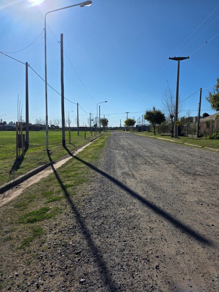 Venta de lotes s/Ruta 21 unicos para uso comercial o residencial.  3.047 m2  y 931,46 m2 juntos o separados
